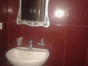 Guest House Nakaidze