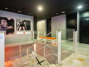 Отель Barna House Hotel