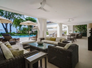 Sea Grove House 5 Bedroom Villa