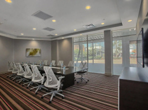 DoubleTree by Hilton at the Entrance to Universal Orlando