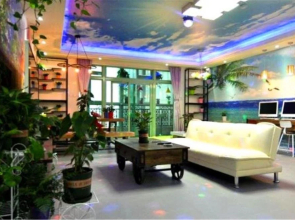 Qingting Space Capsule Hostel