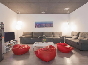 No Limit Hostel Central