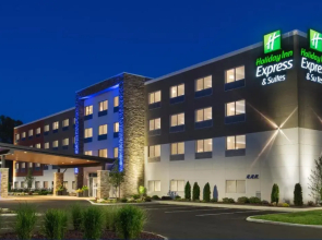Holiday Inn Express & Suites Cedar Rapids NE – Marion by IHG