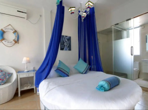 Right view Coast Inn Xia men