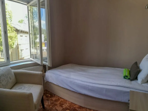 Хостел Villa Kadriorg