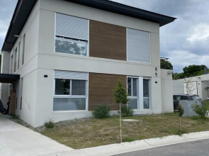 Fantastico Duplex Con Jardin y Piscina