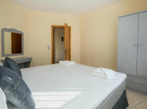 Lina Apartments