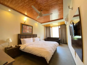 Roomy Daastaan Hotel, Karimabad Hunza