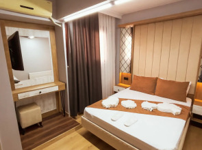 Lumina Boutique Hotel