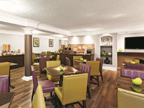 La Quinta Inn by Wyndham Fresno Yosemite