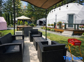 Forest Beneath the Ferris Wheel – Karuizawa Private Glamping Villa