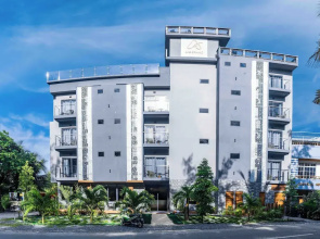 AIG Grand