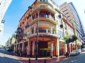 La Fontana Hotel