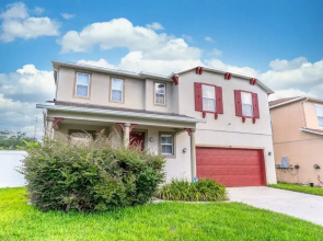 185 Windwood Bay