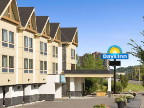 Days Inn by Wyndham Calgary Northwest