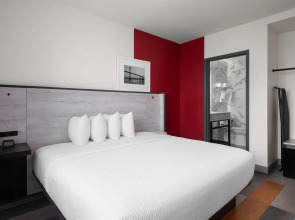 Ramada By Wyndham Brooklyn Near Flatbush