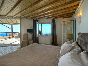 Zinas Villas