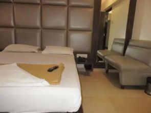 Pancharatna Lodging