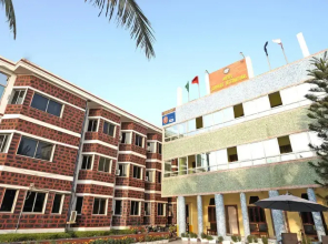 Hotel Sapphire International