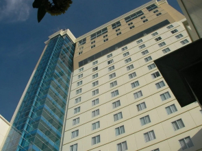 Hotel Menara Bahtera