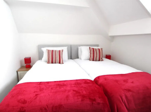 Fabrik Apartments - Station Road