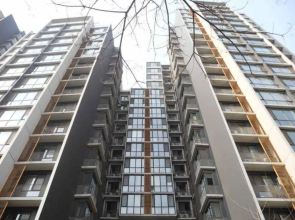 Beijing Yuecheng Service Apartment (Dacheng International Dajiaoting Subway Station)