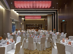 Renaissance Kuala Lumpur Hotel & Convention Centre