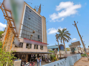 OYO 11428 Hotel Krishna's Residency