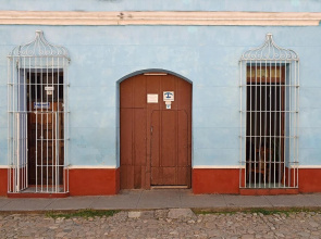 Hostal Casa Las Flores TRINIDAD