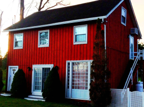 Elmrock Inn