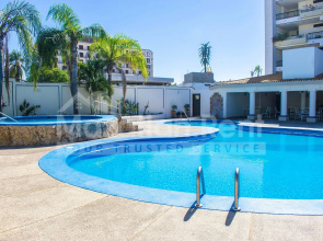 Departamento en Mazatlan con alberca comun en Zona Dorada #405