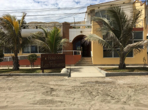Las Palmeras Huanchaco