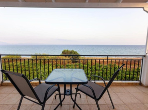 Seaheaven House B2 - Beachfront Nest Memi Koroni