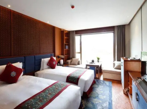 Grand House Linzhi Tingyue
