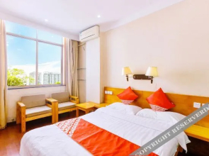 Oyo Shuanglong Hotel