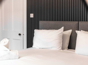 No8 Peebles Retreat - Donnini Apartments
