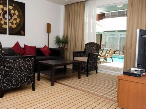 Chateau Dale Villas By PSR