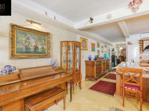 Beautiful, Seafront high end APT in PRIME Location by 360 Estates