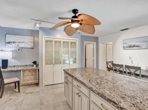 Family Friendly Home- 7 Minutes from the Beach!