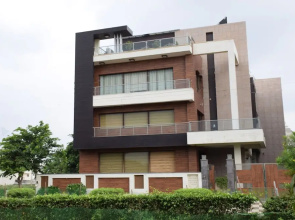 When In Gurgaon - Service Apartments near Medanta Medicity