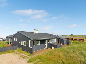 "Edwin" - 400m from the sea in NW Jutland