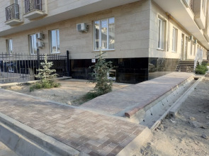 White Hotel & Hostel