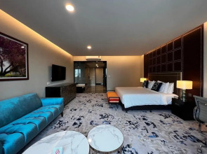 THE FACE Style Hotel