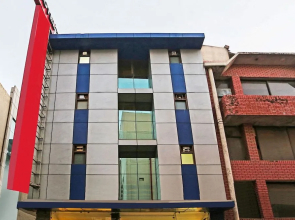 OYO 19046 Hotel Airport Suites