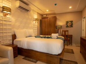 State Beach Resort And Spa