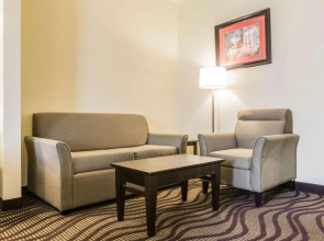 Quality Inn & Suites North Montgomery