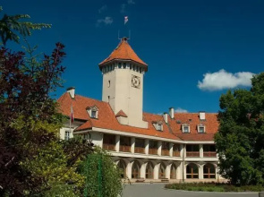Hotel Zamek Pułtusk Dom Polonii