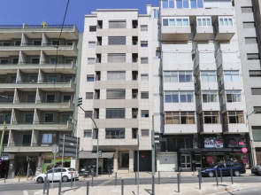 Bellevue Apartment by Homing