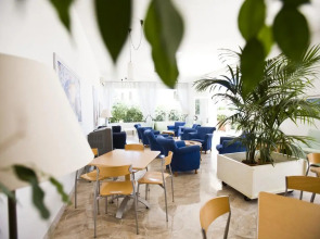 Hotel City Beach Resort