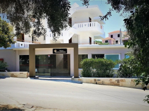Varouxakis Hotel